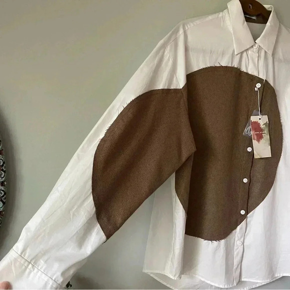 Howl Studio | Geometric Rough Cut Blouse - Picture 4 of 16